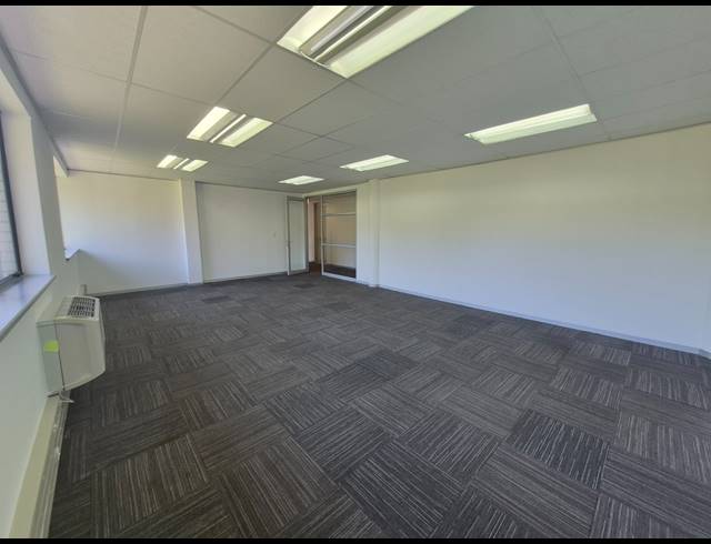 883M² OFFICE TO LET IN MORNINGSIDE